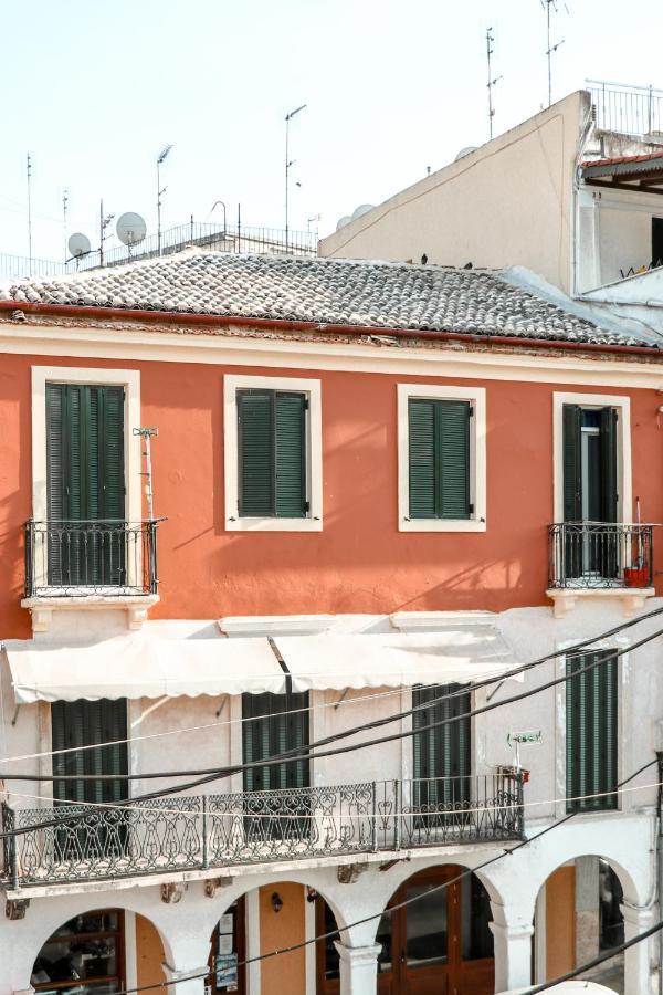 Down Town Apartment By Corfuescapes Corfu  Exteriör bild